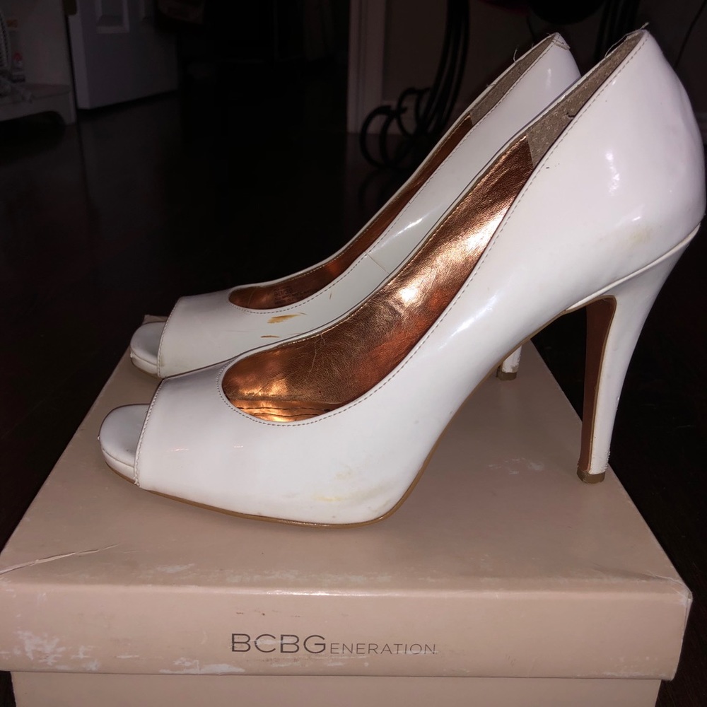 High Heels - Picture 4 of 6